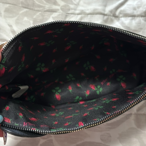 Cutest clutch - Picture 4 of 4